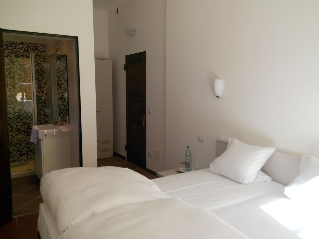 Casa Baroli B&B Cannobio Habitación foto